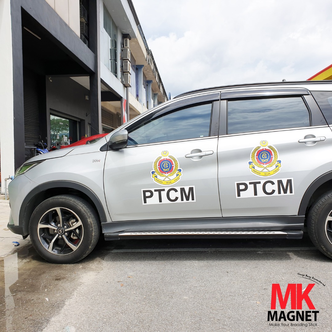 Car Door Magnet - Image 22